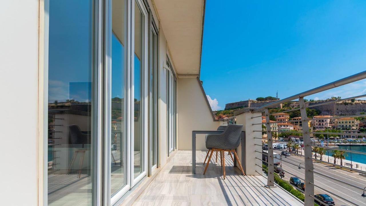 Appartamento Fronte Mare Trilocale Portoferraio Luaran gambar