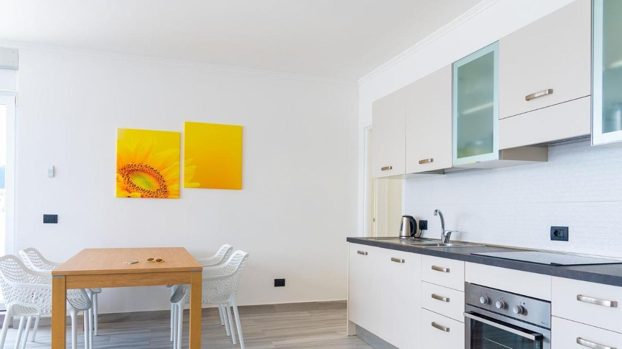 Appartamento Fronte Mare Trilocale Portoferraio Luaran gambar